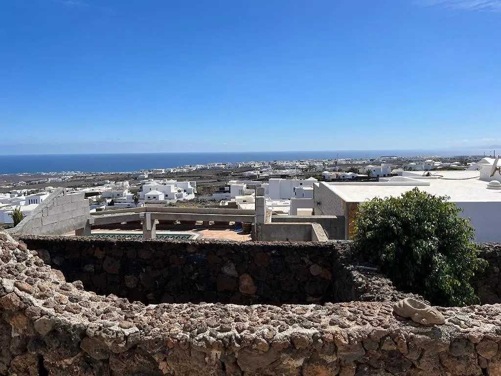 Tipica Lanzarote House Only Adults Bed & Breakfast Tías
