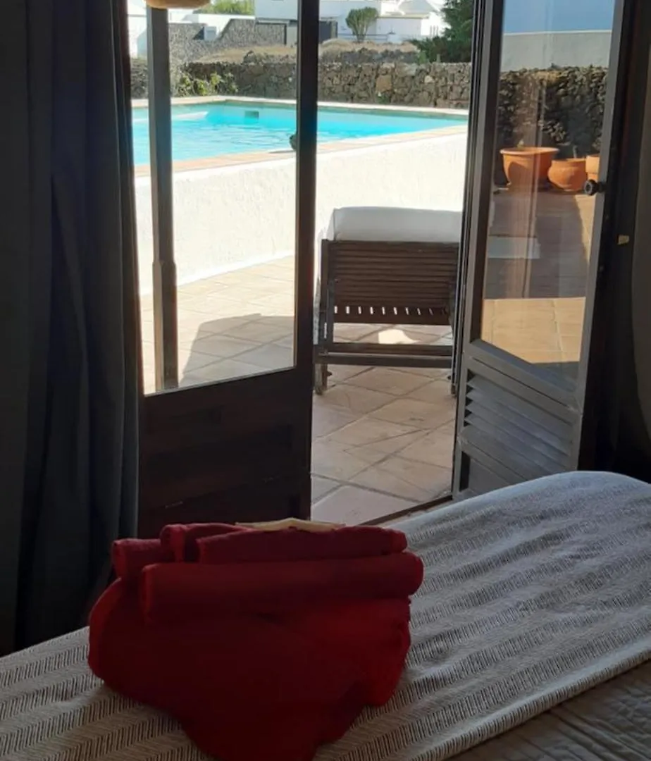 Tipica Lanzarote House Only Adults Bed & Breakfast Tías 0*,